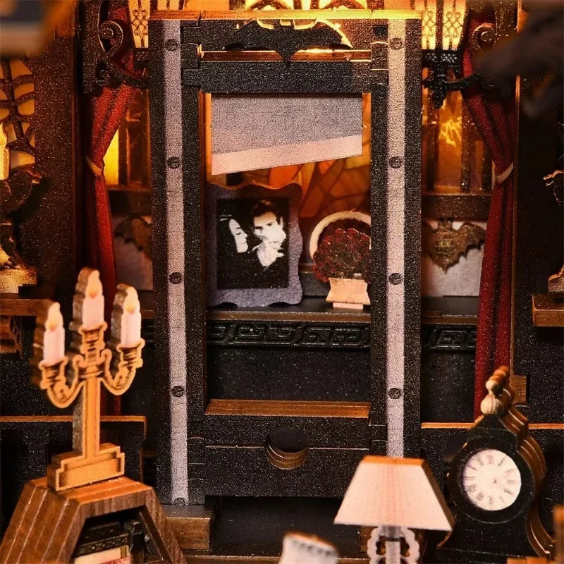 Wood DIY Hand Assembling Desktop Figurines Creative Cabin Moulding Modern Aesthetic Home Decoration Crafts Halloween Funny Gift